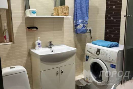 Продам 1-кімнатну квартиру, Гагарина проспект, Проспект Гагарина метро, Код: 389952/4