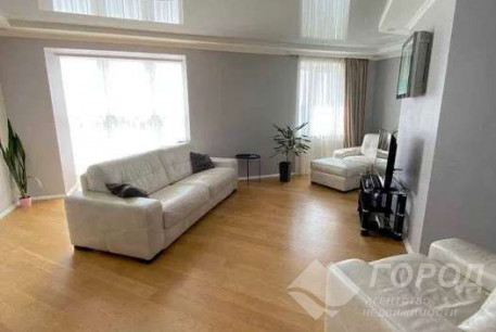 Сдам 4-х кімнатну квартиру, Гагарина проспект, Код: 391186/8