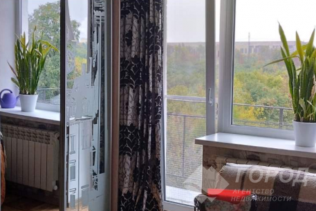 Продам 1-кімнатну квартиру, ХТЗ, Код: 392323/31