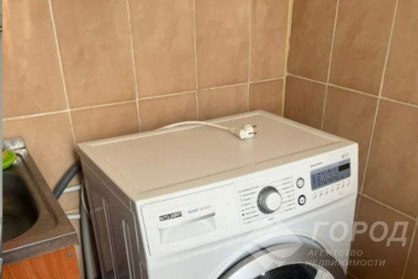 Продам 2-х кімнатну квартиру, ХТЗ, Код: 392323/46