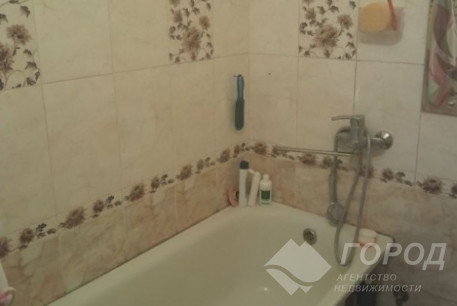 Продам 1-кімнатну квартиру, Рогань, Солнечный, Код: 392323/47