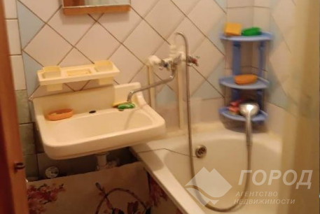 Продам 2-х кімнатну квартиру, Аэропорт, Код: 392323/51