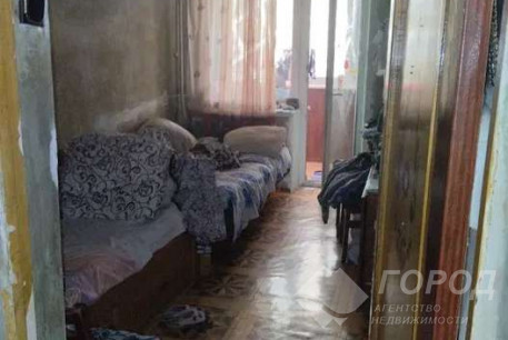 Продам 4-х кімнатну квартиру, Бавария, ДК Ильича, Код: 394276/6