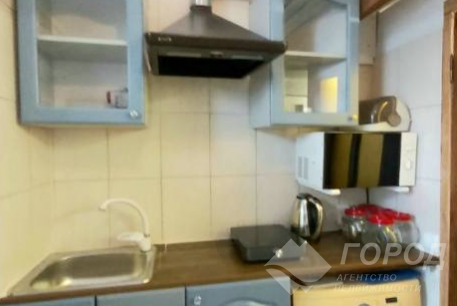 Продам 1-кімнатну квартиру, Центр, Код: 395238/38