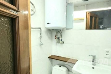 Продам 1-кімнатну квартиру, Центр, Код: 395238/38