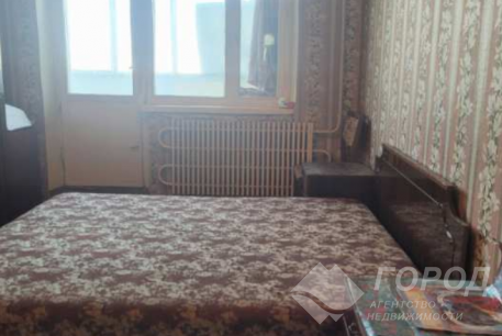 Продам 3-х кімнатну квартиру, Рогань, Роганский ж/м, Код: 396409/1