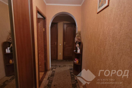 Продам 2-х кімнатну квартиру, Рогань, Код: 396409/3