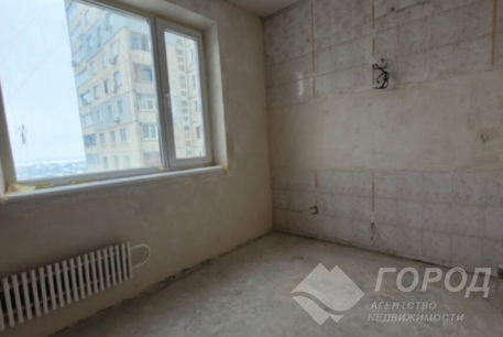 Продам 2-х кімнатну квартиру, ХТЗ, Код: 396409/39