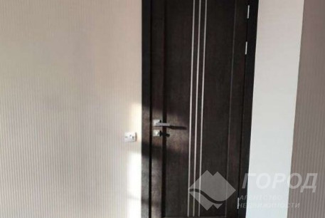 Продам 4-х кімнатну квартиру, Гагарина проспект, Защитников Украины метро (Площадь Восстания), Код: 397523/6