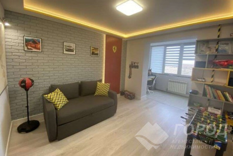 Продам 3-х кімнатну квартиру, Жуковского, Код: 399940/5