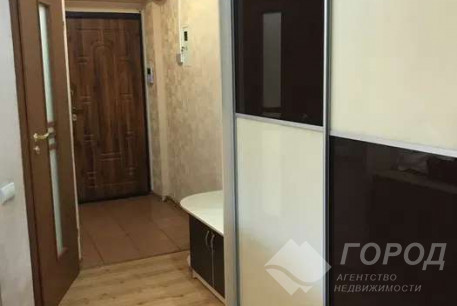 Продам 3-х кімнатну квартиру, Центр, Код: 402756/4