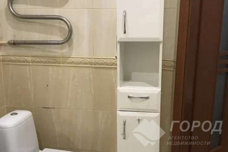 Продам 3-х кімнатну квартиру, Центр, Код: 402756/4