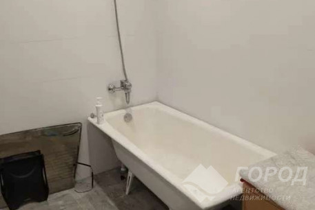 Сдам 1-кімнатну квартиру, Центр, Код: 402810/11