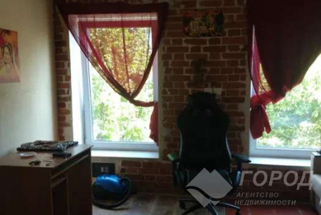 Сдам 1-кімнатну квартиру, Центр, Код: 402810/11