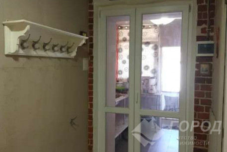 Сдам 1-кімнатну квартиру, Центр, Код: 402810/11