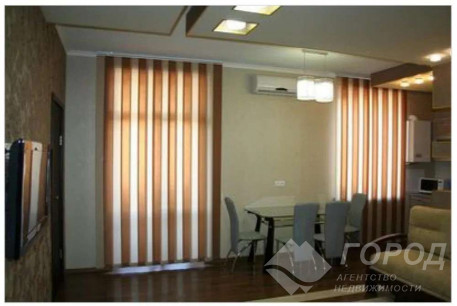 Сдам 3-х кімнатну квартиру, Центр, Университет метро, Код: 404301/4