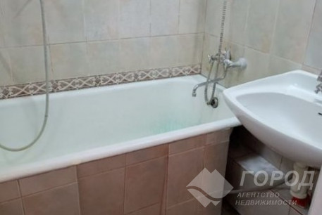 Продам 2-х кімнатну квартиру, Гагарина проспект, Защитников Украины метро (Площадь Восстания), Код: 410363/40