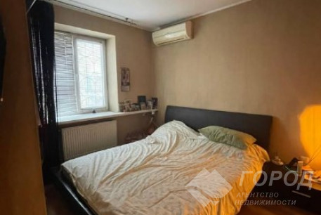 Продам 4-х кімнатну квартиру, Сосновая Горка, Научная метро, Код: 410363/42