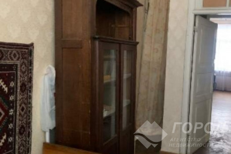 Продам 2-х кімнатну квартиру, Центр, Код: 414160/25