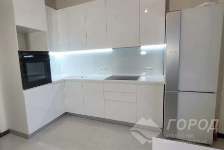 Продам 2-х кімнатну квартиру в новобудові, Центр, Код: 418082/5