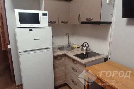 Сдам гостинку, Центр, Архитектора Бекетова метро, Код: 421010/3