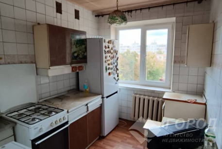 Продам 2-х кімнатну квартиру, Салтовка, 604 м/р, Код: 421512/33