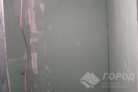 Продам 2-х кімнатну квартиру, Рогань, Код: 422753/1