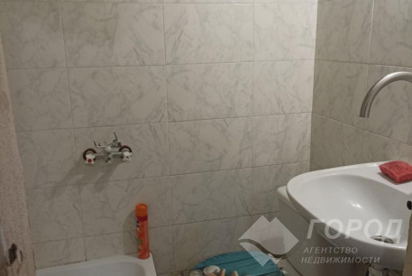 Продам гостинку, ХТЗ, Код: 424031/1