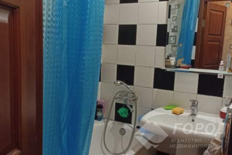 Продам 4-х кімнатну квартиру, Новые дома, Армейская метро (Советской Армии), Код: 424031/23