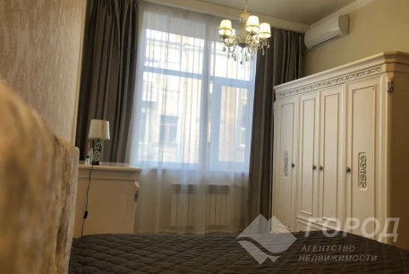 Продам 2-х кімнатну квартиру, , Код: 424377/1
