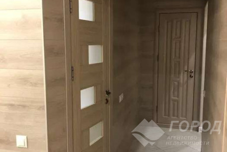 Продам 2-х кімнатну квартиру, , Код: 424377/1