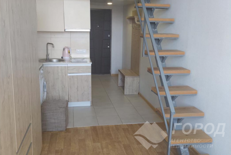 Продам 1-кімнатну квартиру, Центральный рынок, Южный вокзал метро, Код: 424547/8