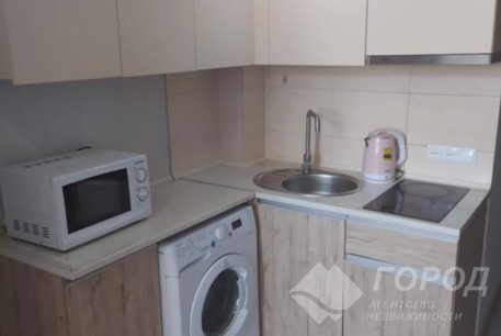 Продам 1-кімнатну квартиру, Центральный рынок, Южный вокзал метро, Код: 424547/8