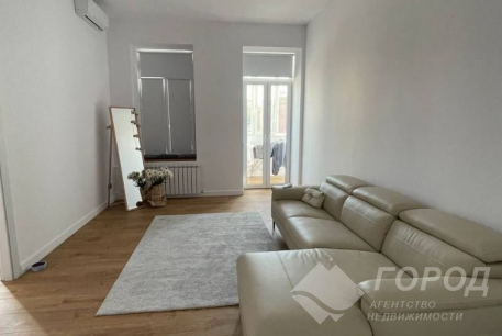 Продам 3-х кімнатну квартиру, Центр, Код: 424722/4