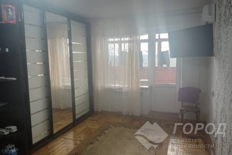 Продам 1-кімнатну квартиру, Основа, Код: 425181/17