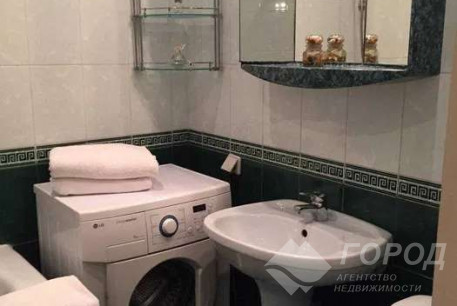 Сдам 3-х кімнатну квартиру, Алексеевка, Код: 429001/8