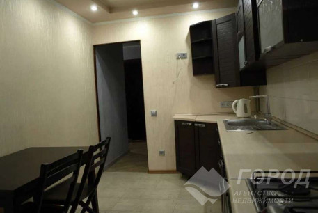 Сдам 3-х кімнатну квартиру, Центр, Код: 429099/3