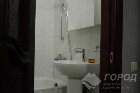 Сдам 3-х кімнатну квартиру, Центр, Код: 429099/3