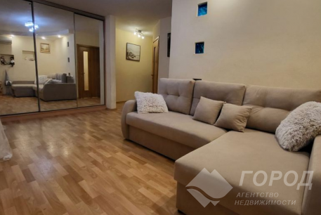 Продам 2-х кімнатну квартиру, Гагарина проспект, Код: 430153/3