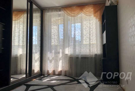 Продам 1-кімнатну квартиру, Гагарина проспект, Спортивная метро, Код: 432799/6