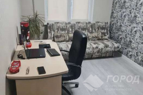 Продам 4-х кімнатну квартиру, Залютино, Код: 433185/2