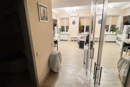 Продам 1-кімнатну квартиру в новобудові, Центральный рынок, Код: 438062/2