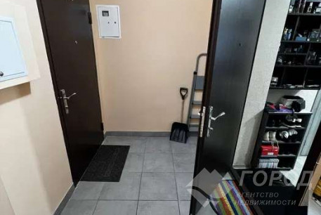 Продам 1-кімнатну квартиру в новобудові, Центральный рынок, Код: 438062/2