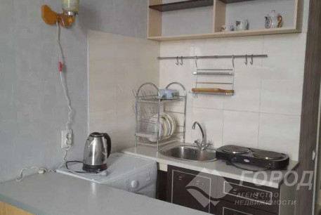 Сдам гостинку, Центральный рынок, Южный вокзал метро, Код: 440566/2