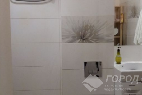 Продам 1-кімнатну квартиру в новобудові, Центральный рынок, Код: 443750/30