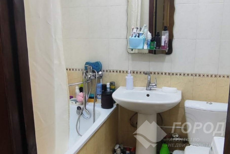 Продам 1-кімнатну квартиру, Новые дома, Код: 444249/54