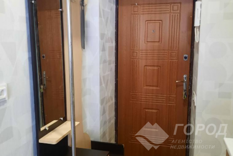 Продам гостинку, Центральный рынок, Код: 444249/8