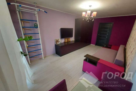 Продам 2-х кімнатну квартиру, Одесская, Код: 446725/11