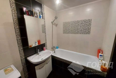 Продам 2-х кімнатну квартиру, Одесская, Код: 446725/11