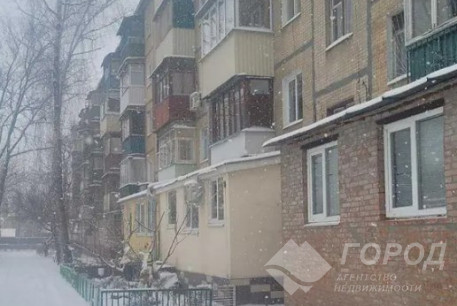 Продам 2-х кімнатну квартиру, ХТЗ, Код: 450331/69